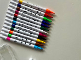 ماژیک اکرولیک بدنه سفید دو سر